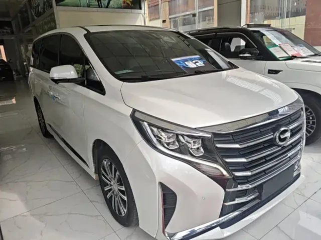 GAC Trumpchi M8 — Фото автомобиля 3