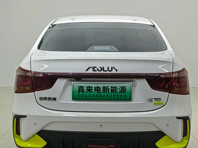 Dongfeng Fengshen E70 — Фото автомобиля 15
