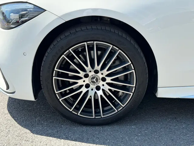 Mercedes-Benz C-Class — Фото автомобиля 4