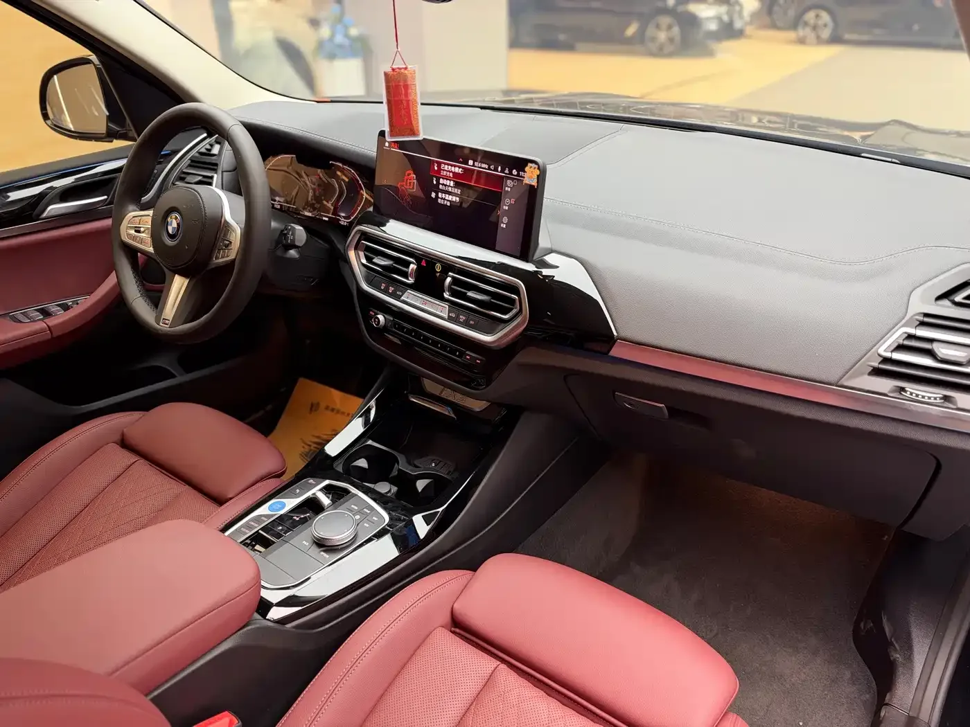 BMW BMW iX3 2024 Leading Edition — Фото автомобиля 5