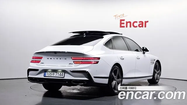 Фотография автомобиля — Genesis G80 RG3