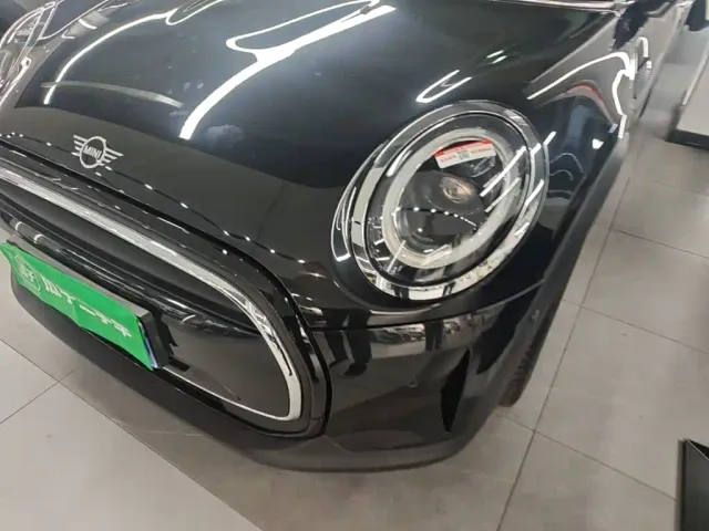 MINI Hatch — Фото автомобиля 23