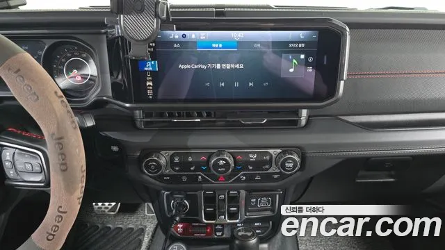 Jeep Wrangler — Фото автомобиля 18