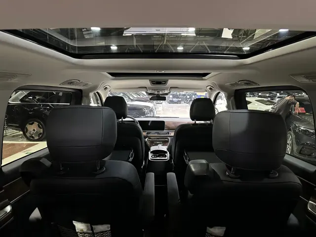 Mercedes-Benz V-Class — Фото автомобиля 7