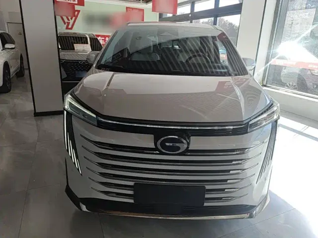 GAC Trumpchi E9 — Фото автомобиля 2