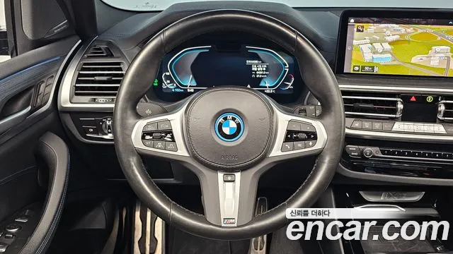 BMW iX3 G08 (2020–2024) — Фото автомобиля 13