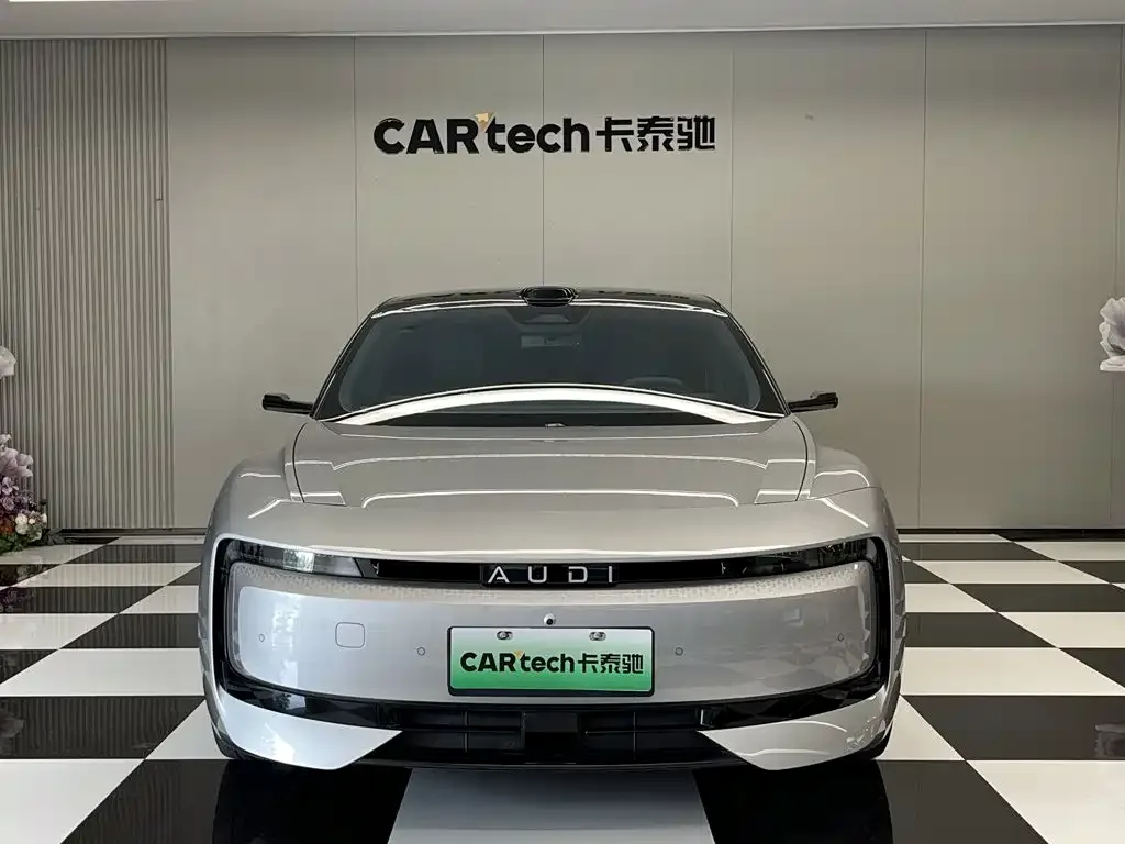 Audi Audi E5 Sportback 2025 386kw 4WD — Фото автомобиля 3