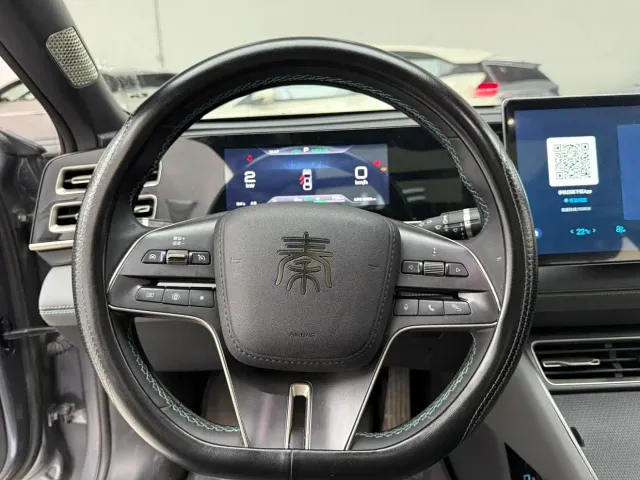 BYD Qin L — Фото автомобиля 13