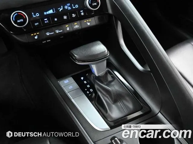 Hyundai Avante CN7 — Фото автомобиля 9