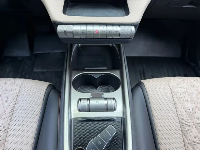 BYD Dolphin — Фото автомобиля 12