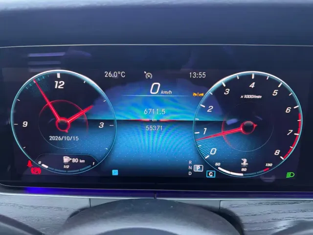 Mercedes-Benz E-Class — Фото автомобиля 13