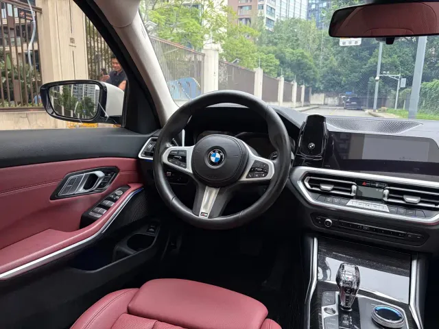 BMW 3 Series — Фото автомобиля 24