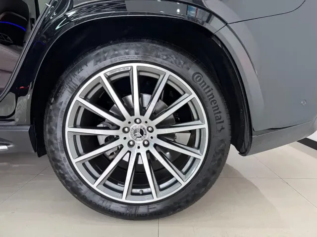 Mercedes-Benz GLS-Class — Фото автомобиля 5