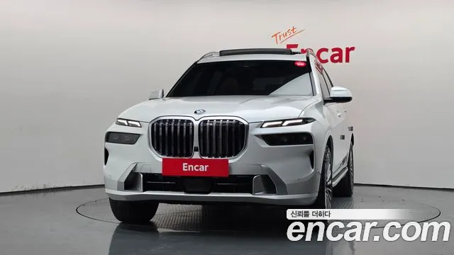 BMW X7 G07 — Фото автомобиля 3