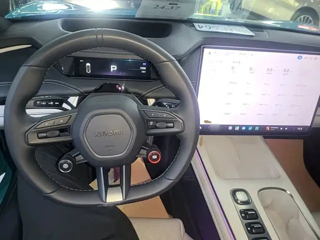 Xiaomi SU7 — Фото автомобиля 10