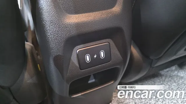 Hyundai Venue Venue 1.6 Premium — Фото автомобиля 28