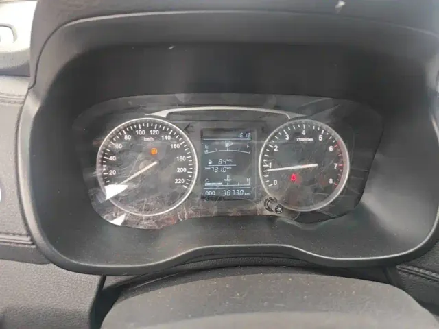 SWM Motor SWM X7 — Фото автомобиля 11