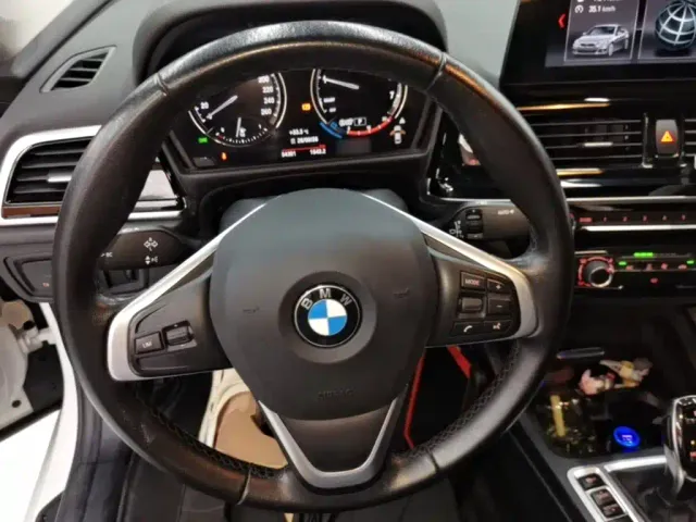 BMW 1 Series — Фото автомобиля 10