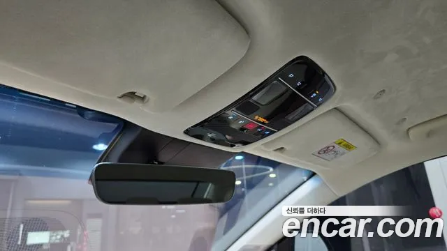 Hyundai Grandeur GN7 — Фото автомобиля 29