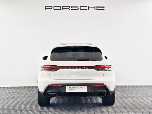 Porsche Macan — Фото автомобиля 6