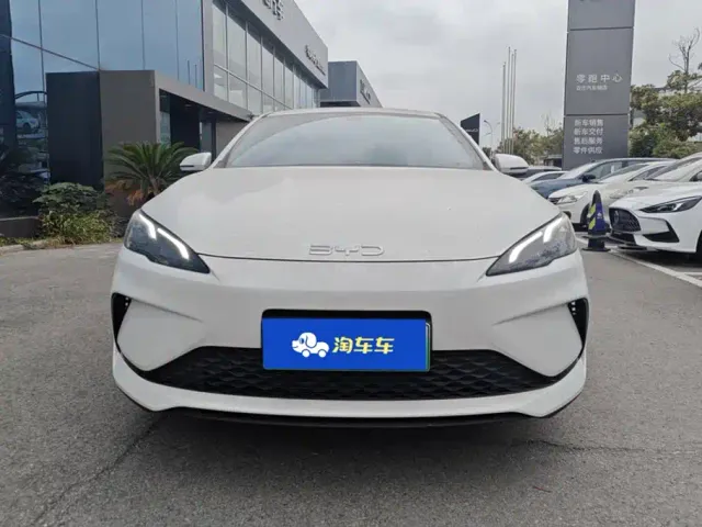 BYD Seal 05 DM-i — Фото автомобиля 2