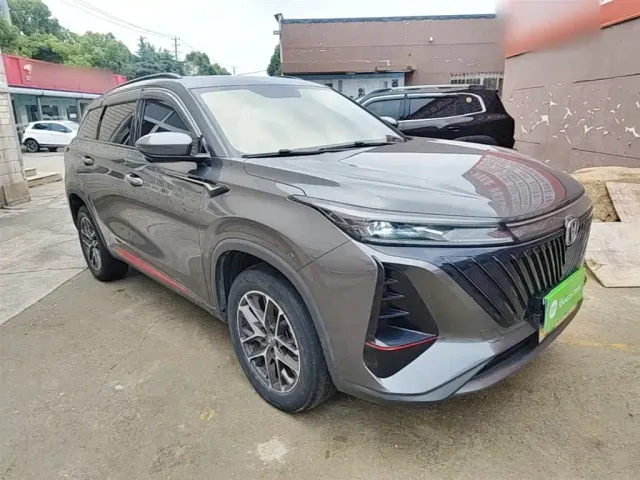 Changan CS75 Plus — Фото автомобиля 3