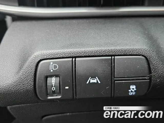 Hyundai Avante CN7 — Фото автомобиля 14