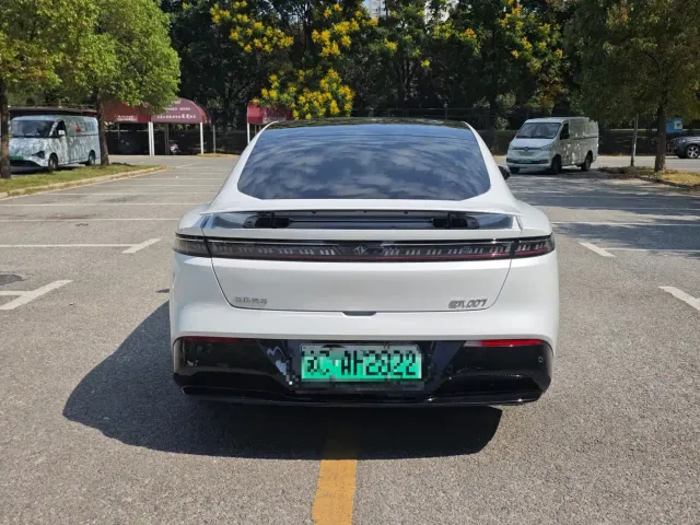 Dongfeng eπ 007 — Фото автомобиля 11