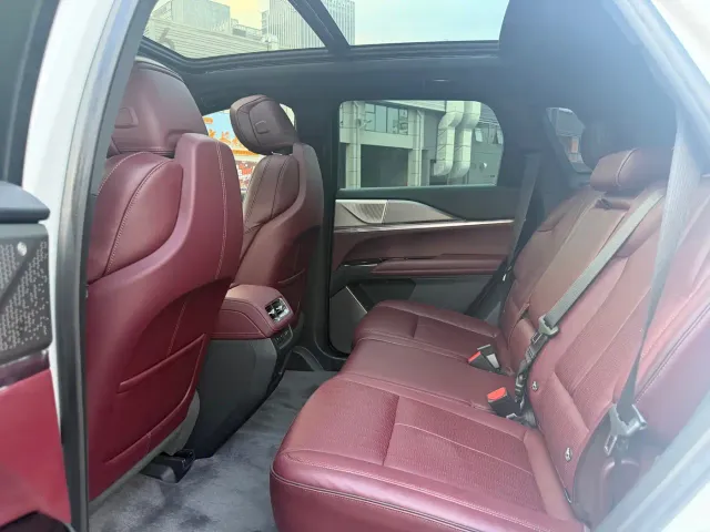 Cadillac XT5 — Фото автомобиля 5