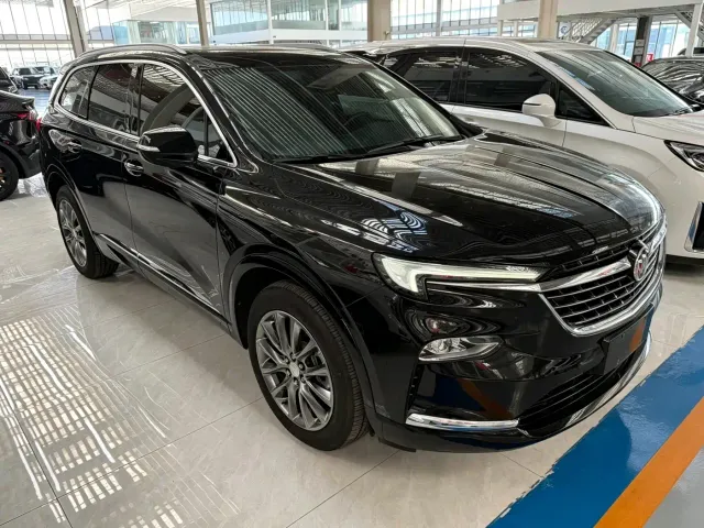 Buick Enclave — Фото автомобиля 3