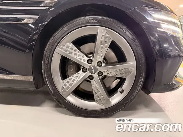 Genesis G80 Бензин 2.5 турбо AWD — Фото автомобиля 20