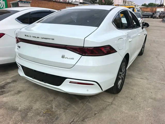 BYD Qin PLUS — Фото автомобиля 4