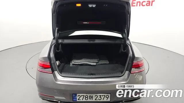 Genesis G90 Бензин 3.5 турбо AWD — Фото автомобиля 28