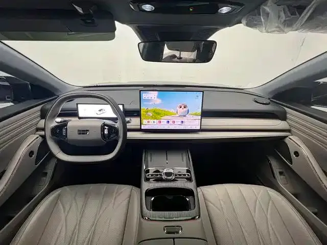 Geely Galaxy Xingyao 8 — Фото автомобиля 9