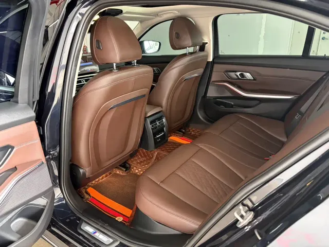 BMW 3 Series — Фото автомобиля 7