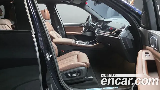 BMW X5 xDrive 40i M Sport — Фото автомобиля 26