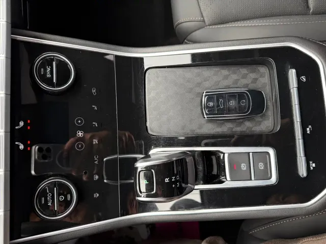Chery Tiggo 8 — Фото автомобиля 5