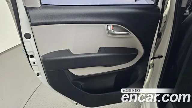 Kia Ray New — Фото автомобиля 14