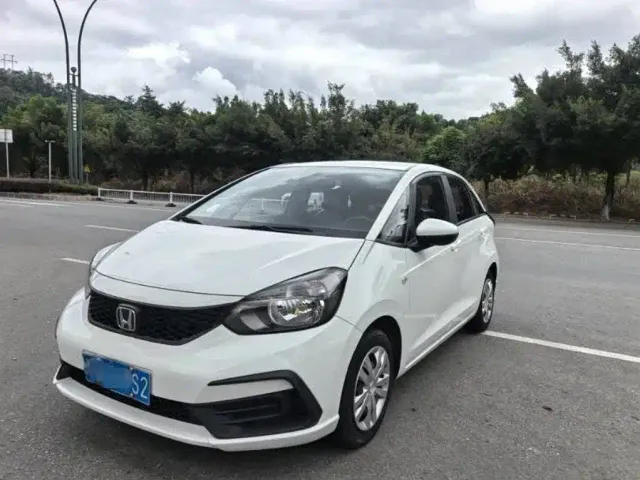 Фотография автомобиля — Honda Fit