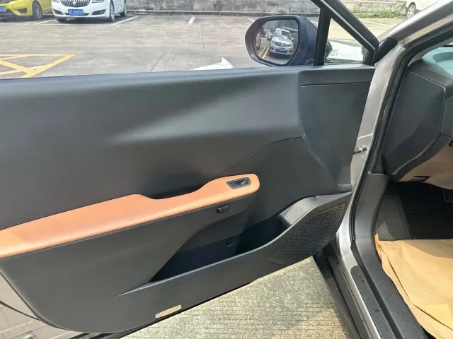 Toyota bZ3 — Фото автомобиля 9
