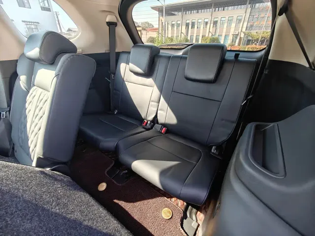 Mitsubishi Outlander — Фото автомобиля 19