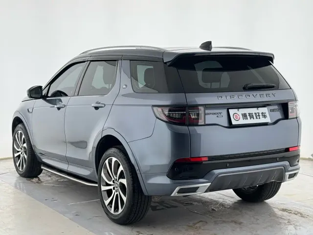 Land Rover Discovery Sport — Фото автомобиля 11