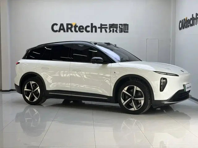 Nio ES6 — Фото автомобиля 3