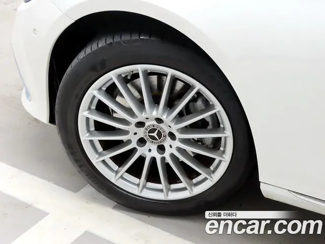 Mercedes-Benz E-Class W213 — Фото автомобиля 20
