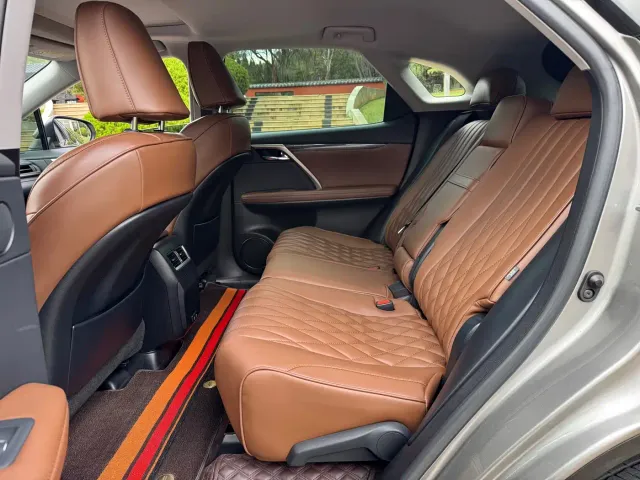Lexus RX — Фото автомобиля 13