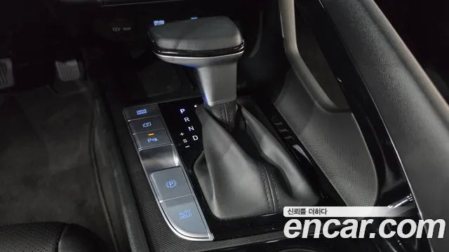 Hyundai Avante CN7 — Фото автомобиля 12