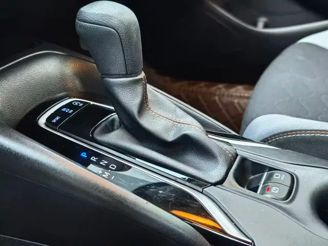 Toyota Corolla — Фото автомобиля 16