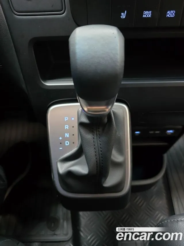 Hyundai Staria — Фото автомобиля 9