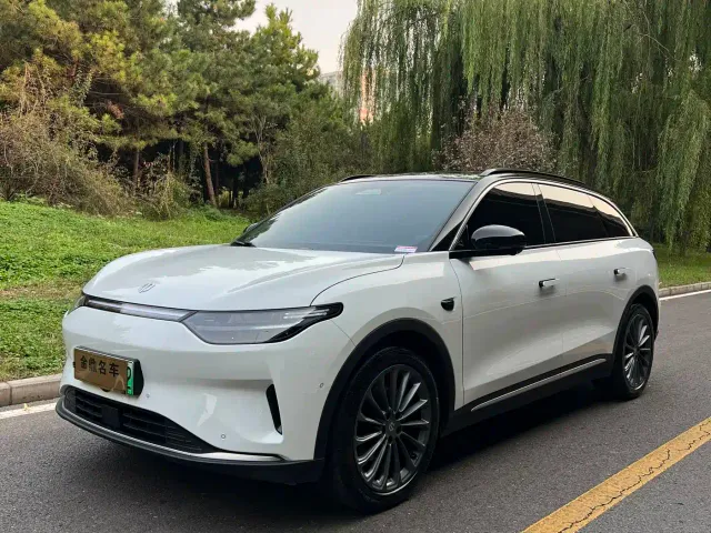 Фотография автомобиля — Leapmotor C11