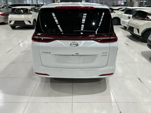 GAC Trumpchi M6 — Фото автомобиля 19